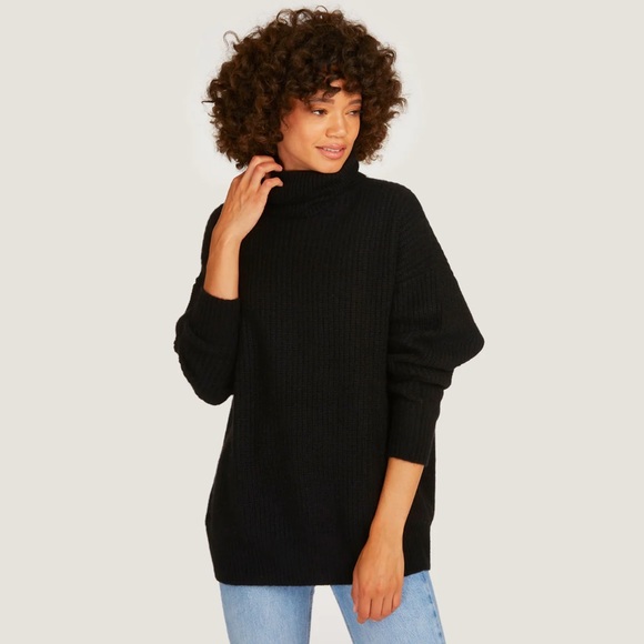 NWT Autumn Cashmere Oversized Turtleneck in WHITE - Picture 3 of 13